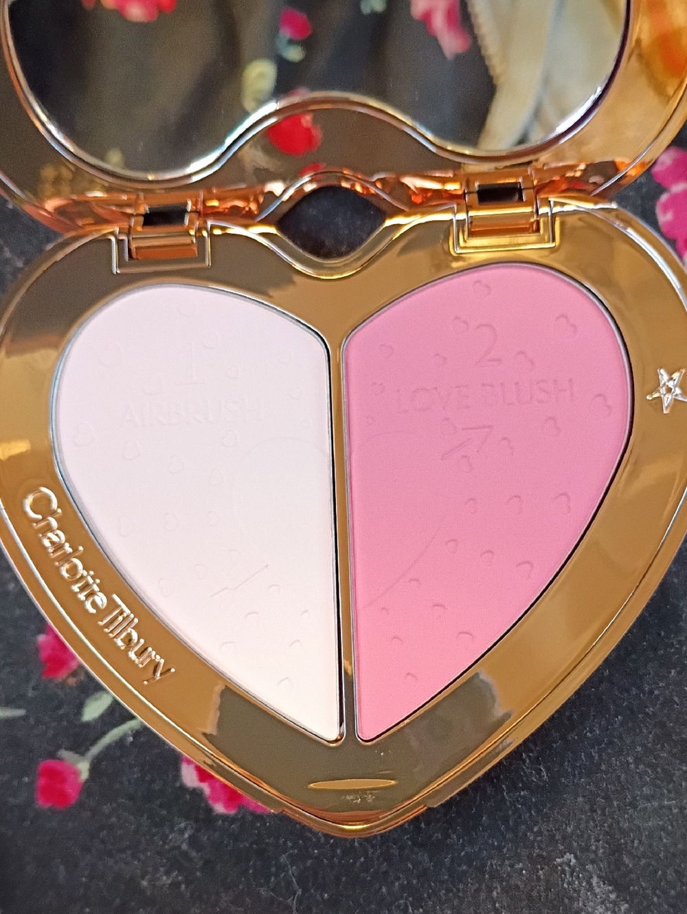 CHARLOTTE TILBURY PILLOW TALK BEAUTY SOULMATES FACE PALETTE - FLAWLESS PINK